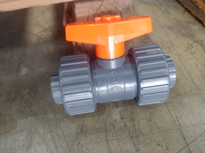 Kugelhahn C100 PN16 DN10/d16 mm PVC-U PTFE-EPDM Stübbe